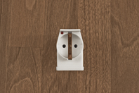 ISOTRONIC Kombi-Duplex-Ger&auml;teschutzstecker - Frontansicht mit Schuko-Kupplung